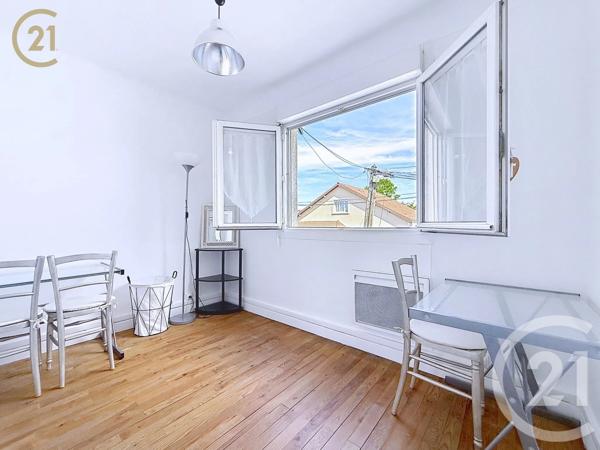 Maison à vendre  5 pièces - 93,85 m 2   BONDY  - 93