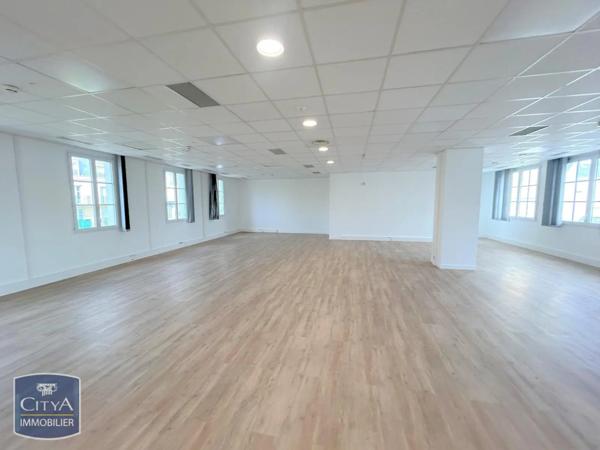 Local professionnel à louer