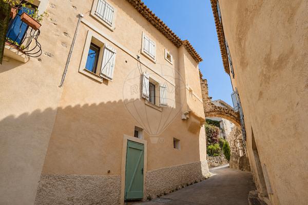 Maison 3 chambre(s) à vendre - Villeneuve-Loubet, Alpes-Maritimes - 06