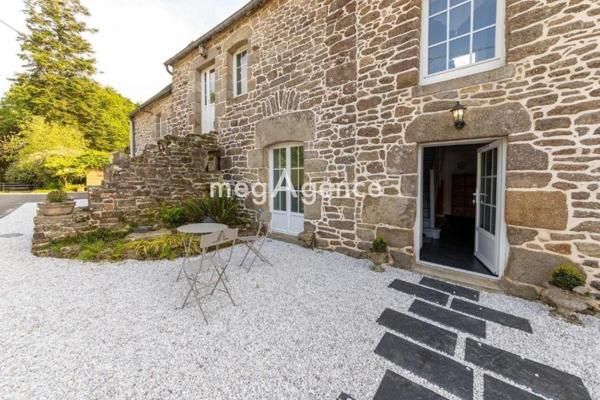 Maison à TRELIVAN, 22100 - 6 pièces 139m²