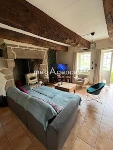 Maison à TRELIVAN, 22100 - 6 pièces 139m²