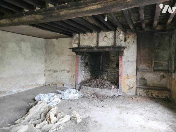 ESTRY : Maison d'habitation à rénover