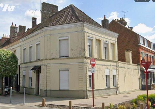 Maison à vendre à ARQUES dans le Pas de Calais (62).

Maison bourgeoise avec une double distr...