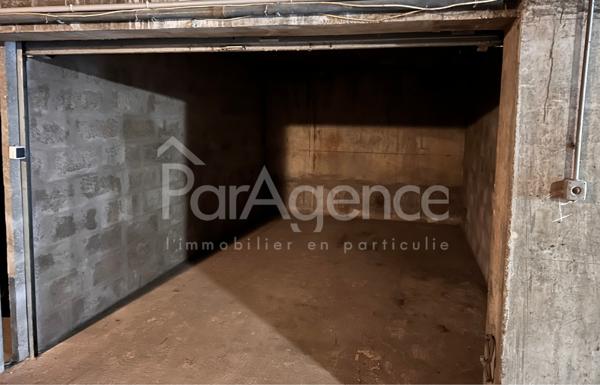 Location - Garage fermé sécurisé