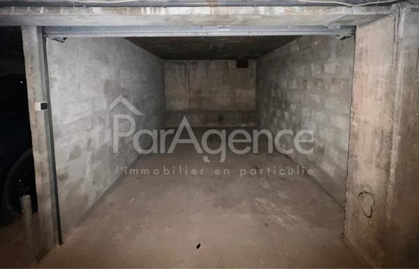 Location - Garage fermé sécurisé