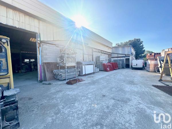 Atelier à vendre 850 m² Miramas