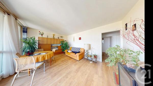 Appartement F4 à vendre  4 pièces - 80,06 m 2   AUBERVILLIERS  - 93