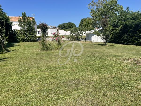 Proche centre ville 548m2 à batir Toutes les caractéristiques