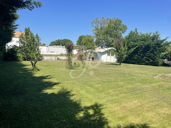 Proche centre ville 548m2 à batir Toutes les caractéristiques