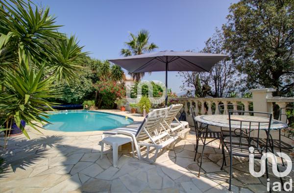 Maison à vendre 5 pièces 140 m² Le Plan-de-la-Tour