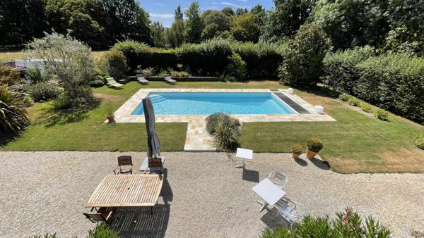 Belle propriété 5 chambres avec grange de caratère0 Toutes les caractéristiques