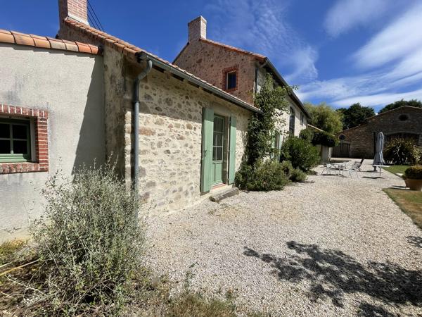 Belle propriété 5 chambres avec grange de caratère0 Toutes les caractéristiques
