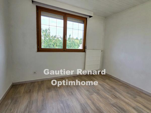 Maison semi-individuelle de 87 m² à vendre. 4 pièces. BRUAY SUR L'ESCAUT (59)