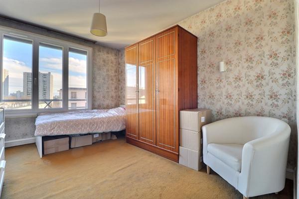 Appartement Aubervilliers 4/5 pièce(s) 93 m2