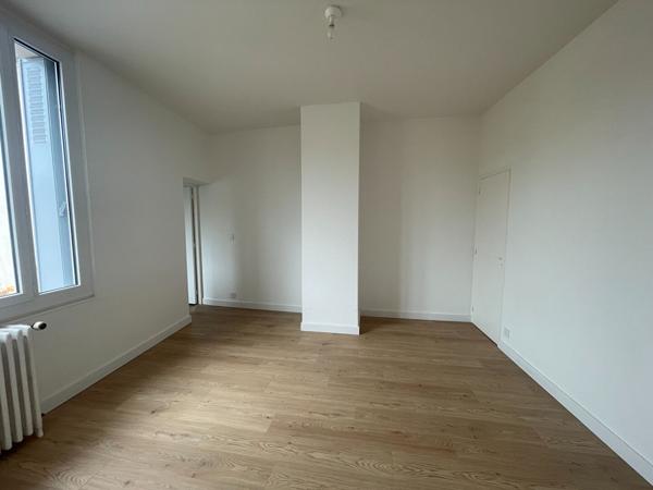 Superbe appartement T3 rénové avec terrasse - 120 m²