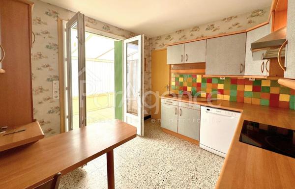 Maison plain-pied 3 chambres. Jardin clos.