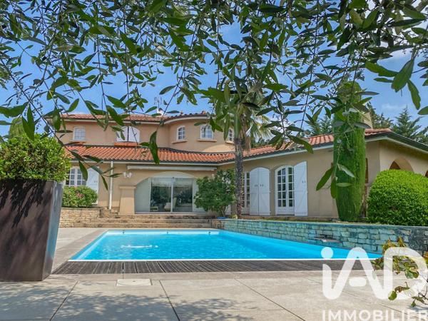 Maison à vendre 8 pièces 284 m² Saint-Priest
