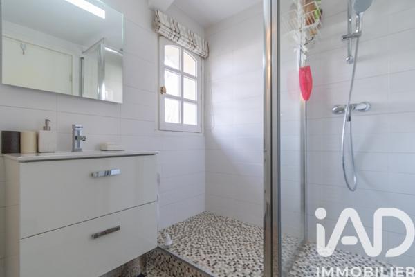 Maison à vendre 8 pièces 284 m² Saint-Priest