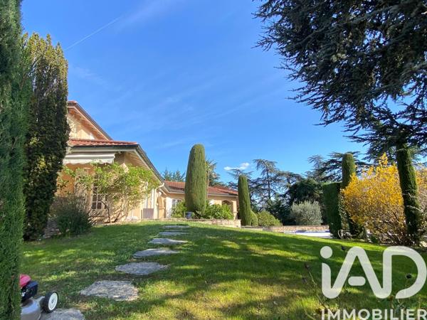 Maison à vendre 8 pièces 284 m² Saint-Priest
