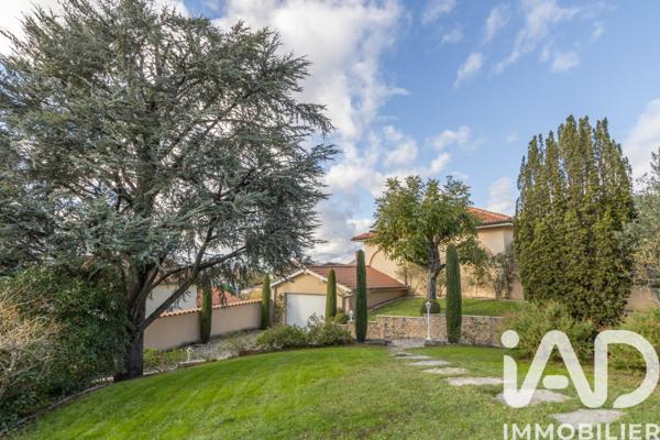 Maison à vendre 8 pièces 284 m² Saint-Priest