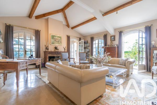 Maison à vendre 8 pièces 284 m² Saint-Priest