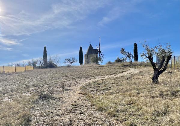 La Calmette (30190) TERRAIN À BÂTIR – – LA CALMETTE - Surface 620 m² – Situation Prémium - Exclusivité