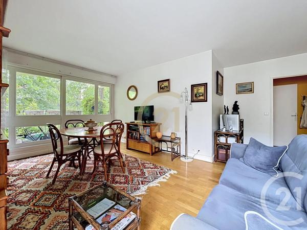 Appartement F2 à vendre  2 pièces - 54 m 2   LE CHESNAY  - 78