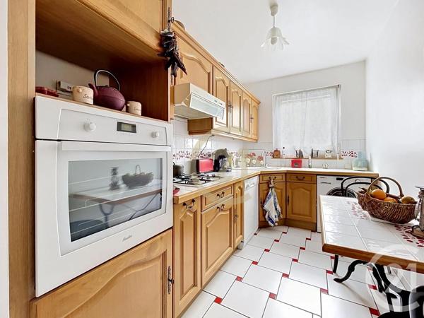 Appartement F2 à vendre  2 pièces - 54 m 2   LE CHESNAY  - 78