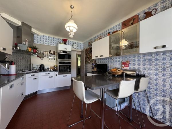 Maison à vendre  6 pièces - 275,97 m2 ST AFFRIQUE - 12