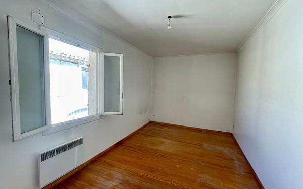 Maison à vendre    3 pièces •  Vergèze