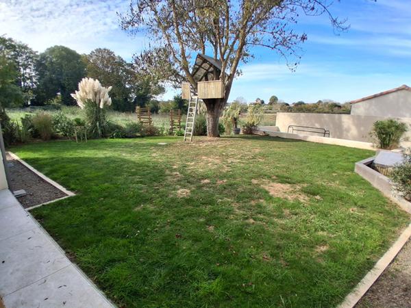 Maison Saint Vincent Sur Jard 6 pièce(s) 135 m2