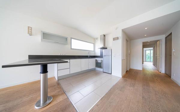 Appartement à vendre    3 pièces • 69 m2 Cannes