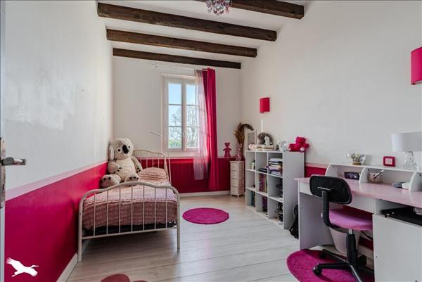 Maison à vendre |  Coutras |  7 pièces | 165 m²