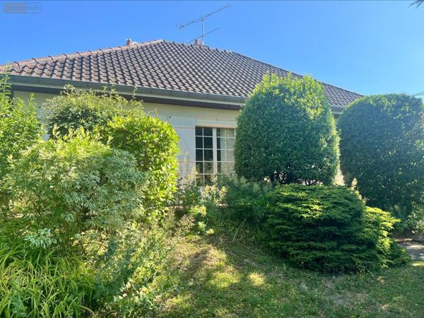 Maison à vendre à Saint-Parres-aux-Tertres dans l'Aube (10410), ref : 10077-1000390