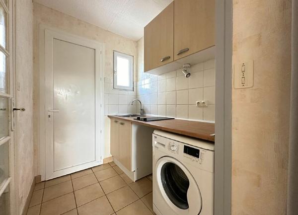 Appartement à vendre    1 pièce •  Royan