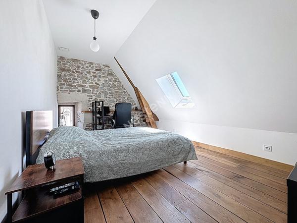 Maison en pierre rénovée à vendre à Saint-Géréon - Charme et confort, 4 chambres, à deux pas de la gare !