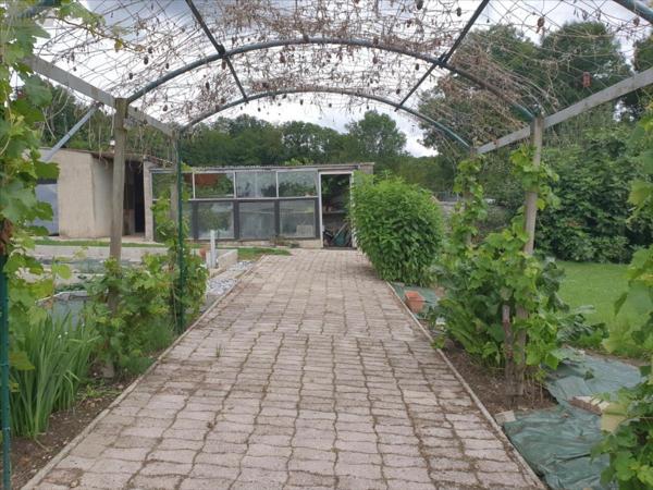 Maison individuelle à vendre à Montmort-Lucy dans la Marne (51270), ref : 51025-1086847