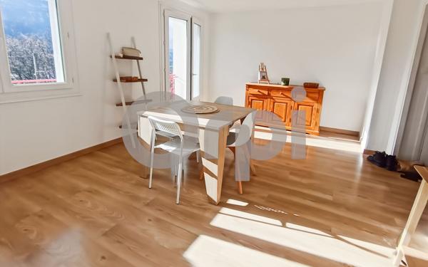 Appartement à vendre    3 pièces •  Laragne-Montéglin
