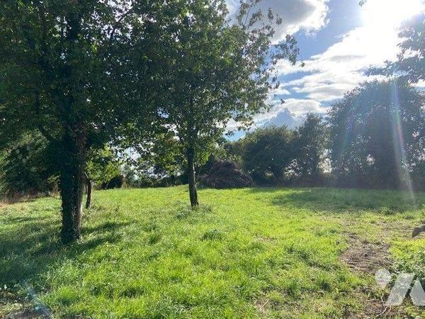 Terrain à bâtir 
A seulement 9 minutes de Chateaubriant 
Situé dans un environnement calme et...