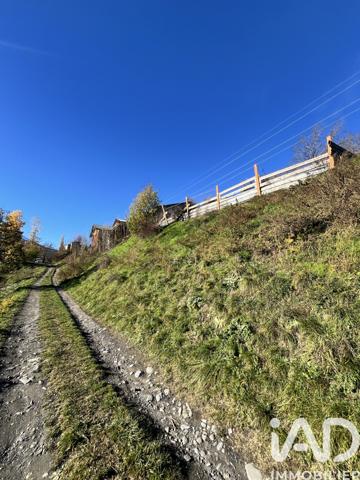 Maison à vendre 10 pièces 100 m² Les Chapelles