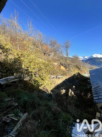 Maison à vendre 10 pièces 100 m² Les Chapelles