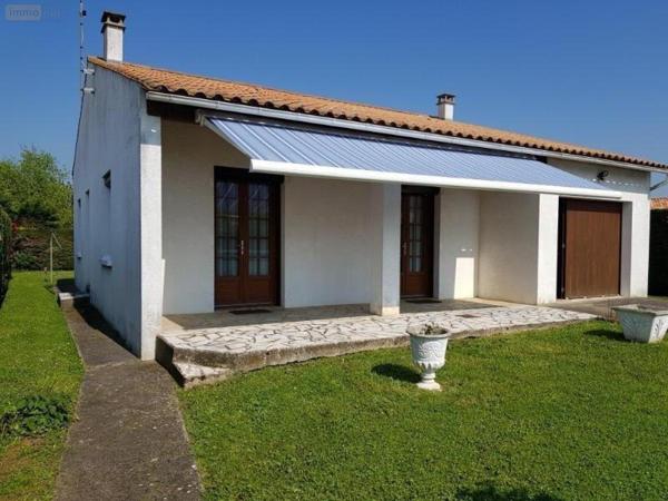 Maison à vendre à Le Gua en Charente-Maritime (17600), ref : Ref 02074