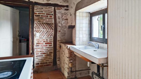 Charmant ensemble en pierre au calme, 10 pièce(s) 234 m2, belle vue sur la campagne