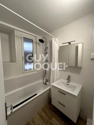 A LOUER au centre de Lyon 8 ème, un T4 avec balcon et parking