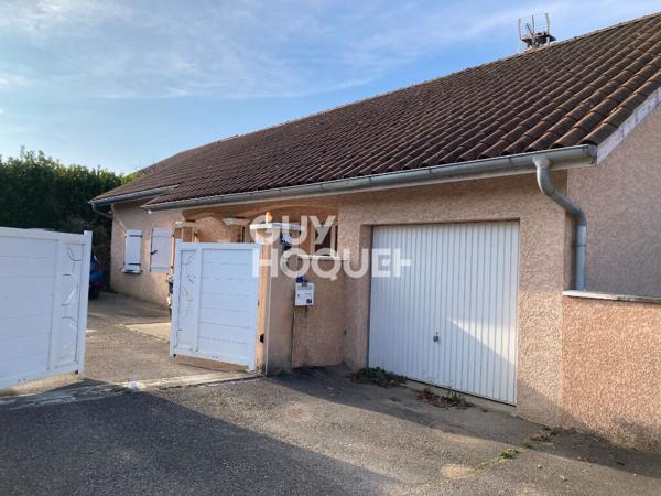 🏡 Maison plain-pied 4 chambres avec piscine – Terrain 1 000 m² – Morestel