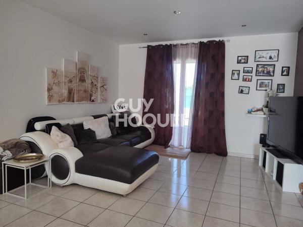 🏡 Maison plain-pied 4 chambres avec piscine – Terrain 1 000 m² – Morestel