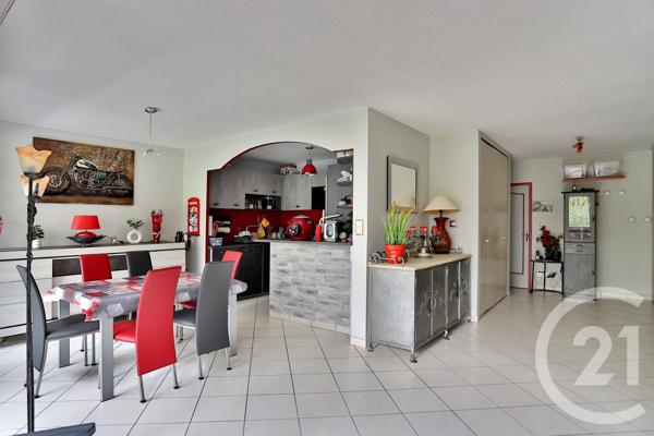 Appartement F4 à vendre  4 pièces - 82,72 m2 ST JULIEN EN GENEVOIS - 74