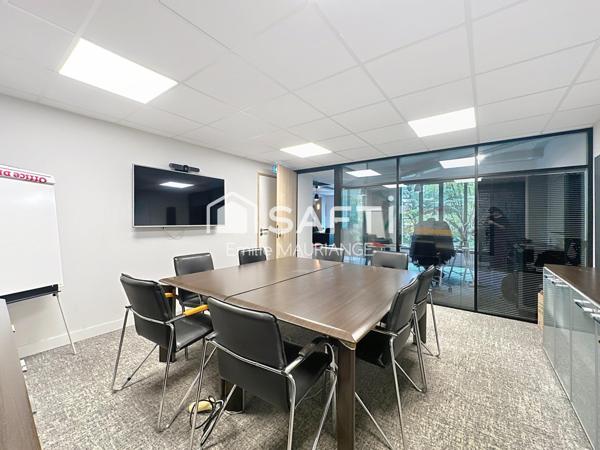 Plateau de bureaux à deux pas de l'Ile Versailles