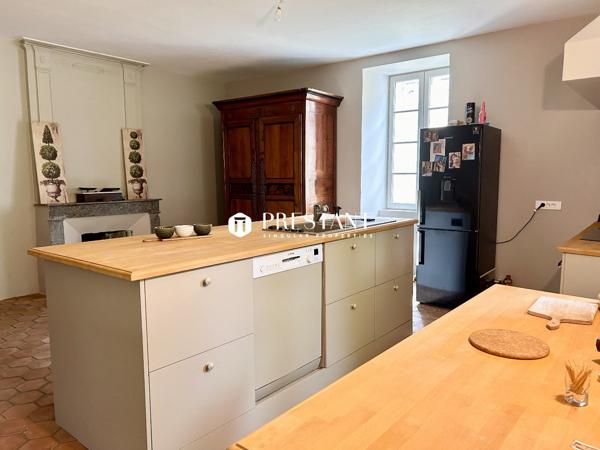 Belle maison de campagne en Périgord pourpre sur un terrain de 3 900m2, LALINDE