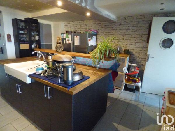 Maison 4 pièces de 121 m² à Dormans (51700)